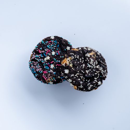 Cookies & cream baby koekje in de neutrale versies.